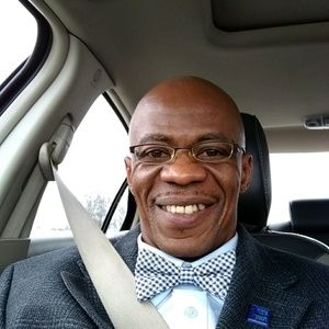 Meet your Posher, Robert